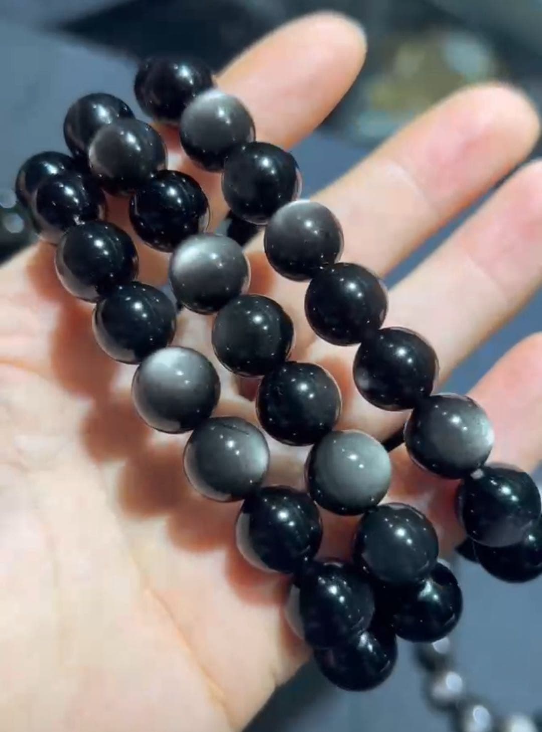 Silver Obsidian real photo 2